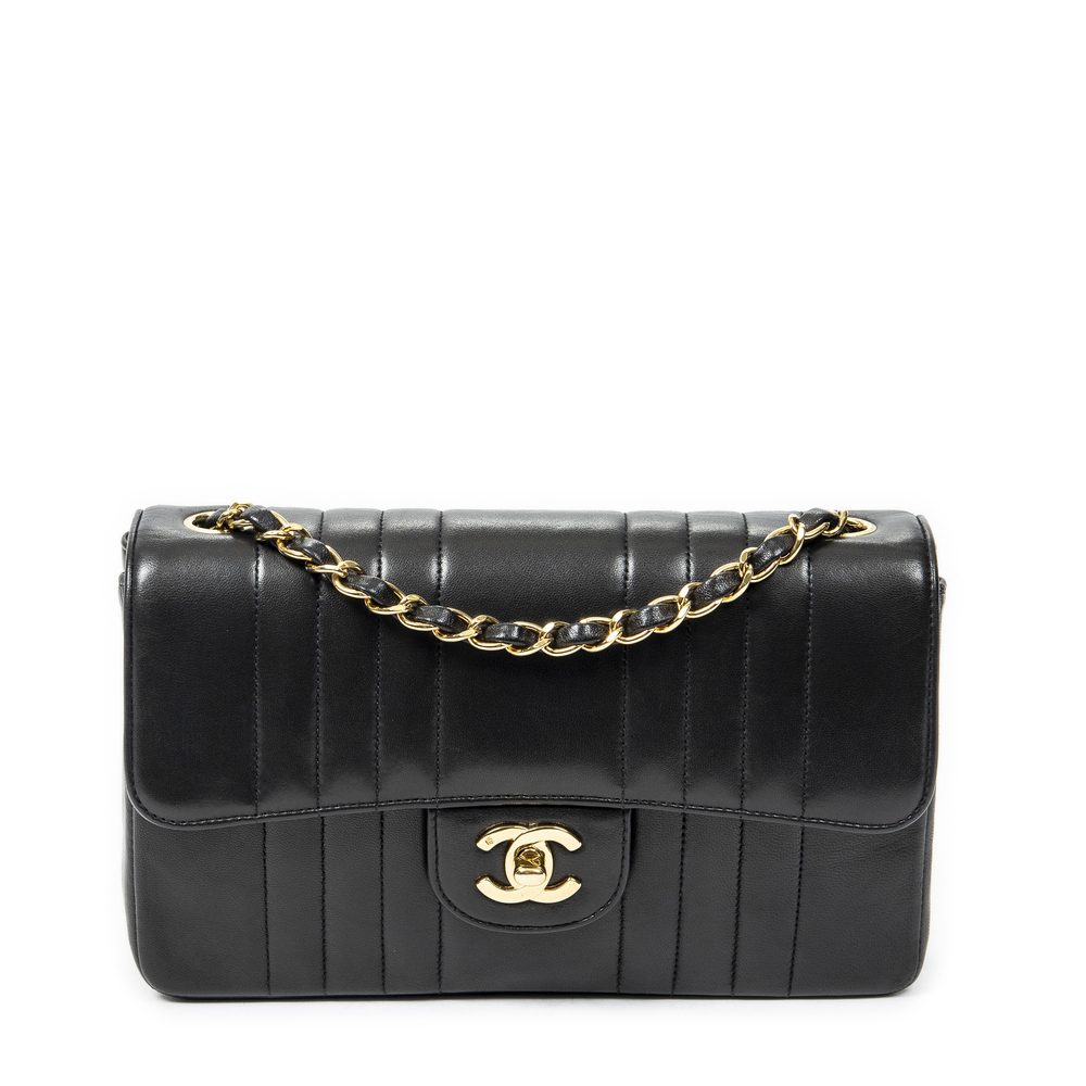 Chanel Vertical Stitch Single Flap 26